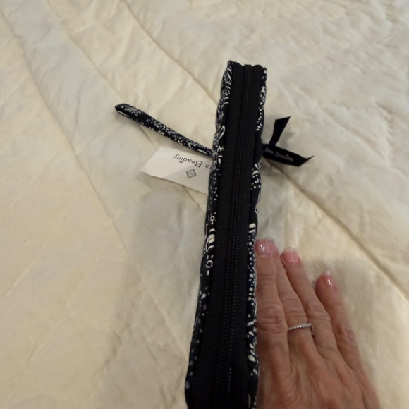 NWT, OS, VERA BRADLEY, WALLET - Picture 8 of 10